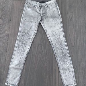 Brand new DL1961 Metallic Silver Jeans